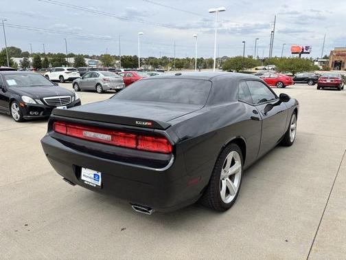 2009 Dodge Challenger SRT8