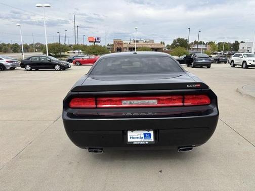 2009 Dodge Challenger SRT8