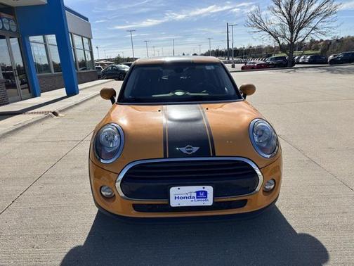 2016 MINI Hardtop Cooper