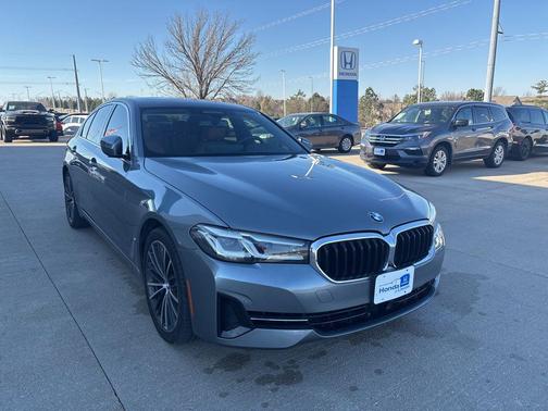 2022 BMW 540 i xDrive
