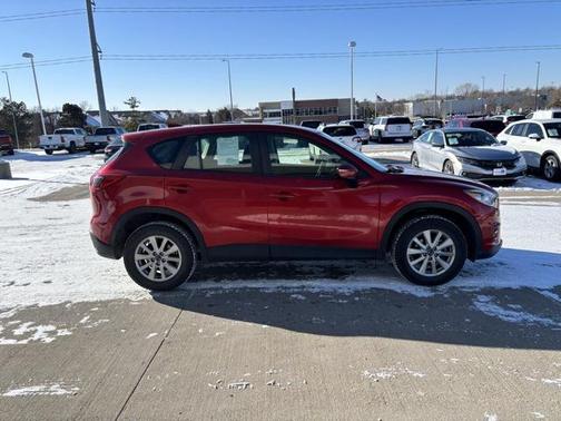 2016 Mazda CX-5 Sport