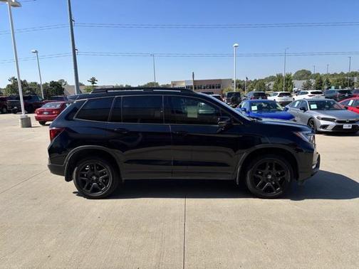 2024 Honda Passport AWD Black