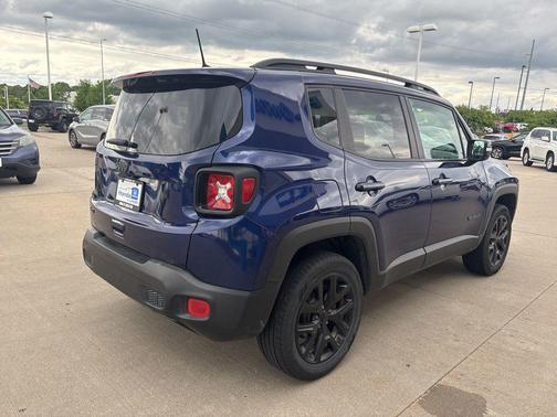 Jetset Blue 2018 Jeep Renegade Altitude