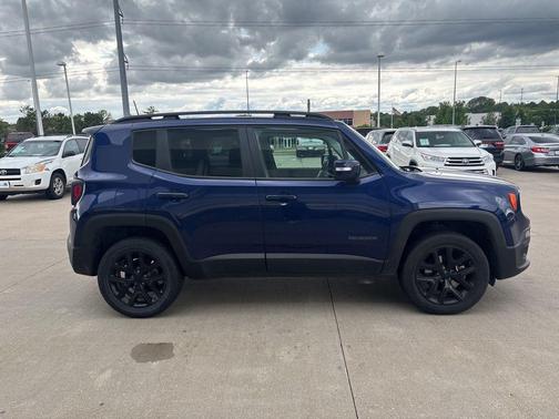 Jetset Blue 2018 Jeep Renegade Altitude