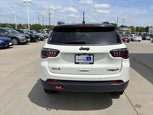 2021 Jeep Compass Trailhawk