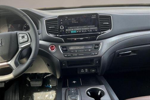 Modern Steel Metallic 2026 Honda Ridgeline RTL