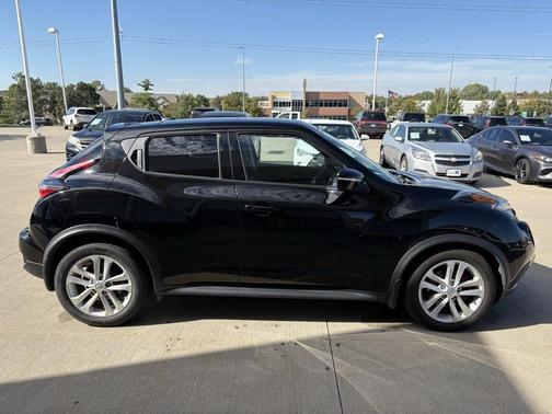 2015 Nissan Juke SV