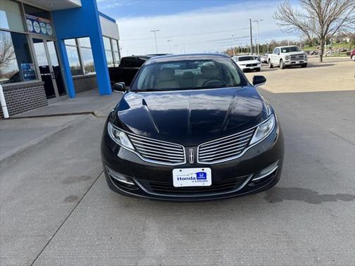2014 Lincoln MKZ Base