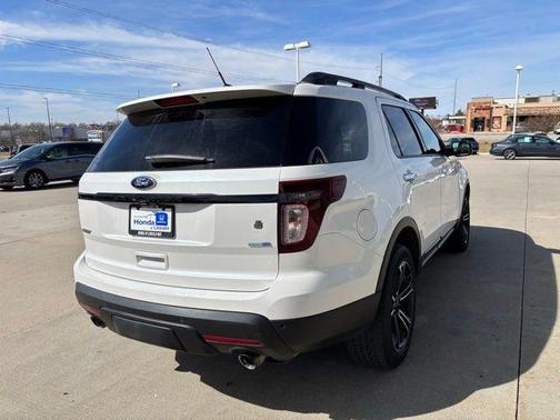 2014 Ford Explorer Sport