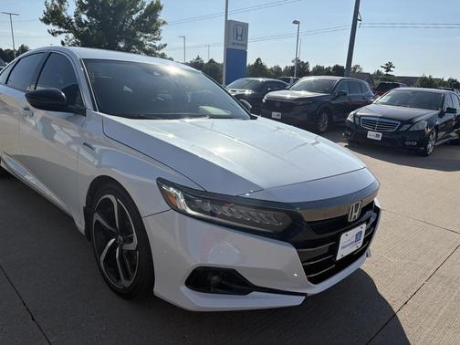 2022 Honda Accord Hybrid Base