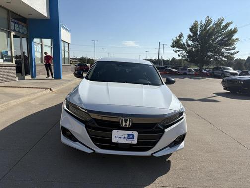 2022 Honda Accord Hybrid Base