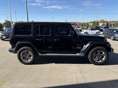 2019 Jeep Wrangler Unlimited Sahara