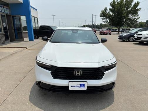 2025 Honda Accord Hybrid Base