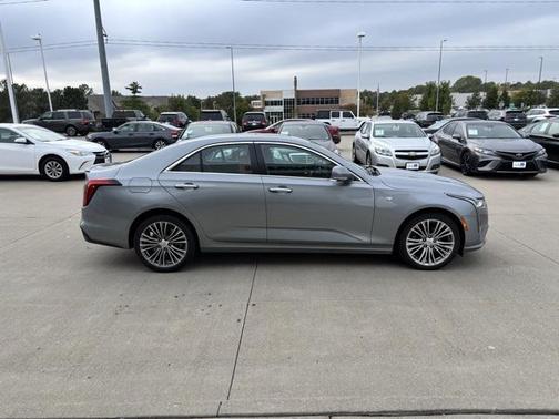 2024 Cadillac CT4 Premium Luxury