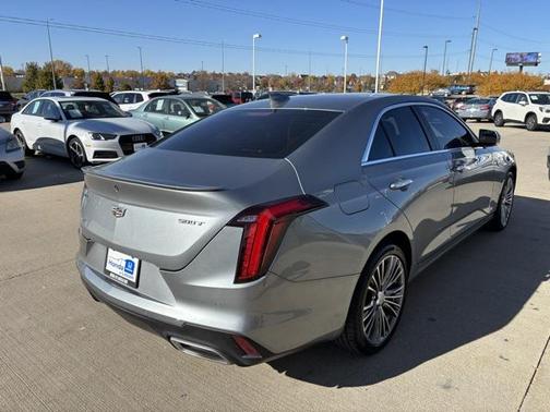 2024 Cadillac CT4 Premium Luxury