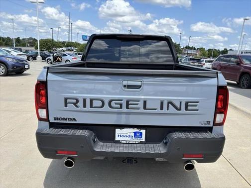 2025 Honda Ridgeline Black