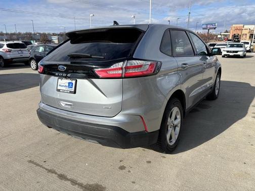 2021 Ford Edge SE