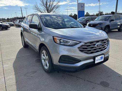2021 Ford Edge SE