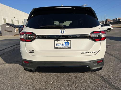 2026 Honda Pilot Black Edition