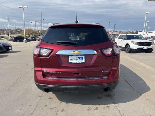 2017 Chevrolet Traverse Premier