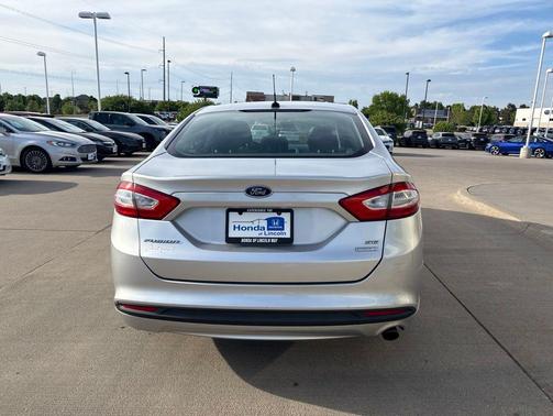 Ingot Silver 2013 Ford Fusion SE