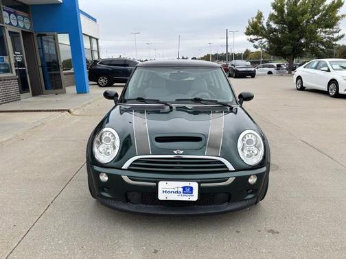 2005 MINI Cooper S Base