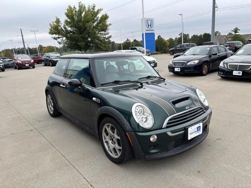 2005 MINI Cooper S Base