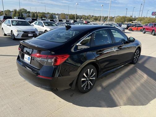 2023 Honda Civic EX