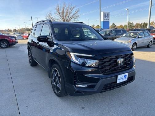 2023 Honda Passport AWD Elite