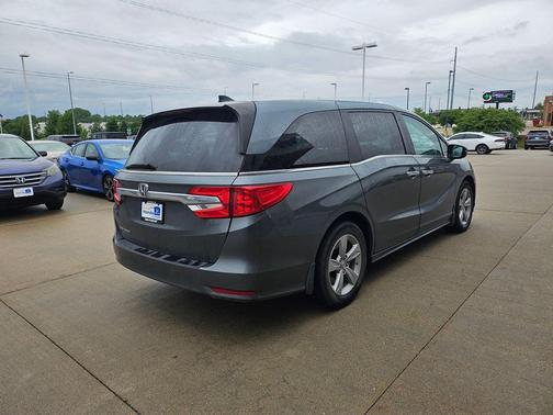 Gray 2019 Honda Odyssey EX-L