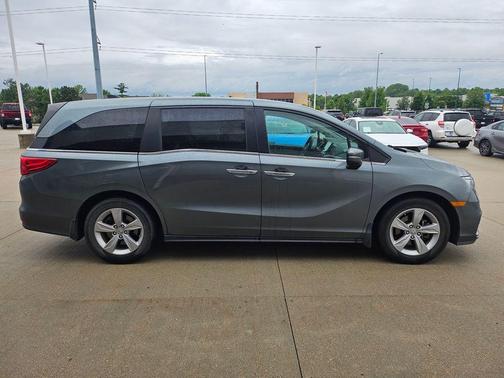 Gray 2019 Honda Odyssey EX-L