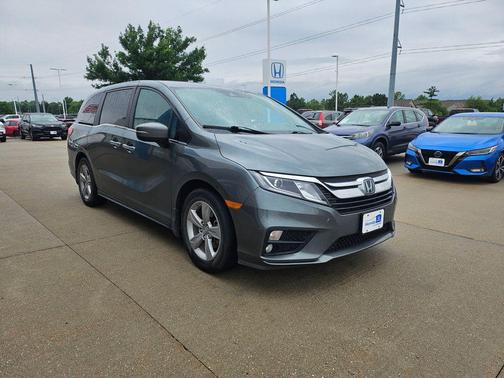 Gray 2019 Honda Odyssey EX-L