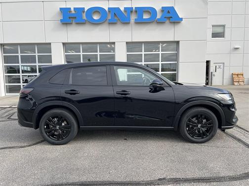 2026 Honda HR-V AWD Sport