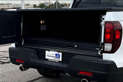 Platinum White Pearl 2026 Honda Ridgeline RTL