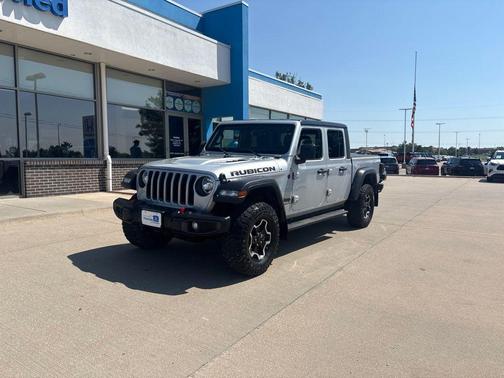 Silver Zynith Clearcoat 2022 Jeep Gladiator Rubicon