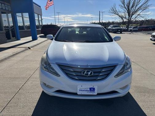 2012 Hyundai SONATA SE