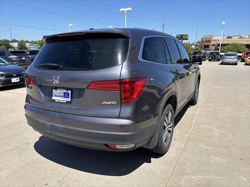 2018 Honda Pilot EX