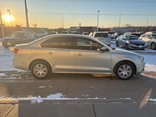2011 Volkswagen Jetta SE