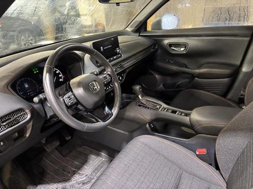 2025 Honda HR-V AWD Sport