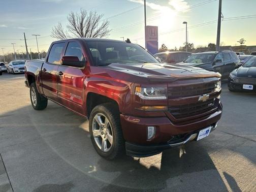2017 Chevrolet Silverado 1500 2LT