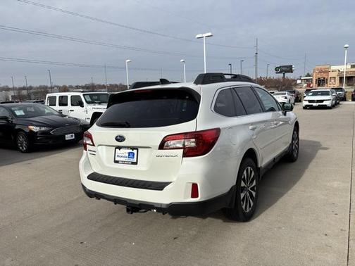 2016 Subaru Outback 2.5i Limited