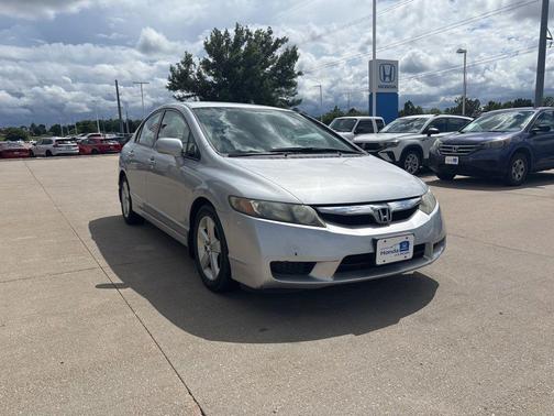 Alabaster Silver Metallic 2009 Honda Civic LX-S