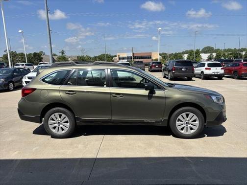 2019 Subaru Outback 2.5i