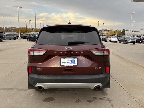 2021 Ford Escape SEL
