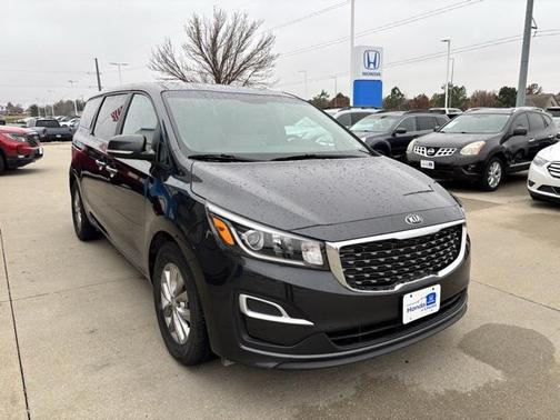 2020 Kia Sedona LX