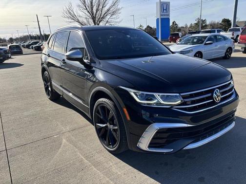 2022 Volkswagen Tiguan 2.0T SEL R-Line 4MOTION