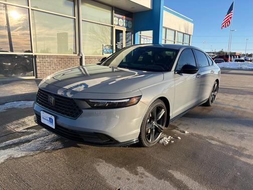 2023 Honda Accord Hybrid Sport-L
