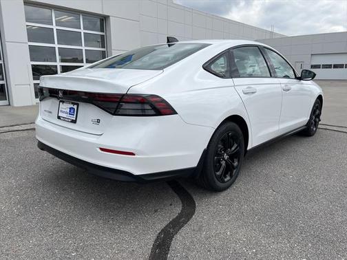 2025 Honda Accord Sport SE 1.5T