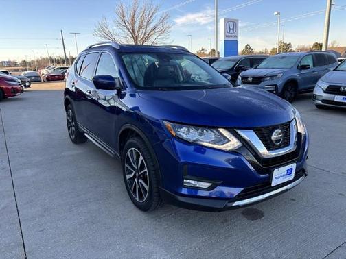 2020 Nissan Rogue SL