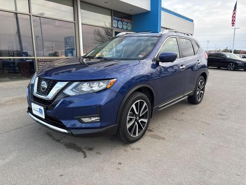 2020 Nissan Rogue SL